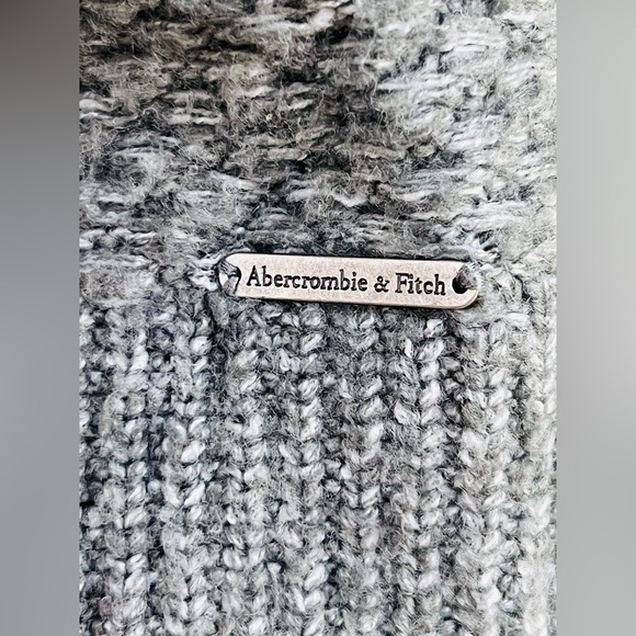 Abercrombie Fitch Women Cardigan Sz S Grey Chunky Knit Pockets fits S-M - Picture 7 of 7